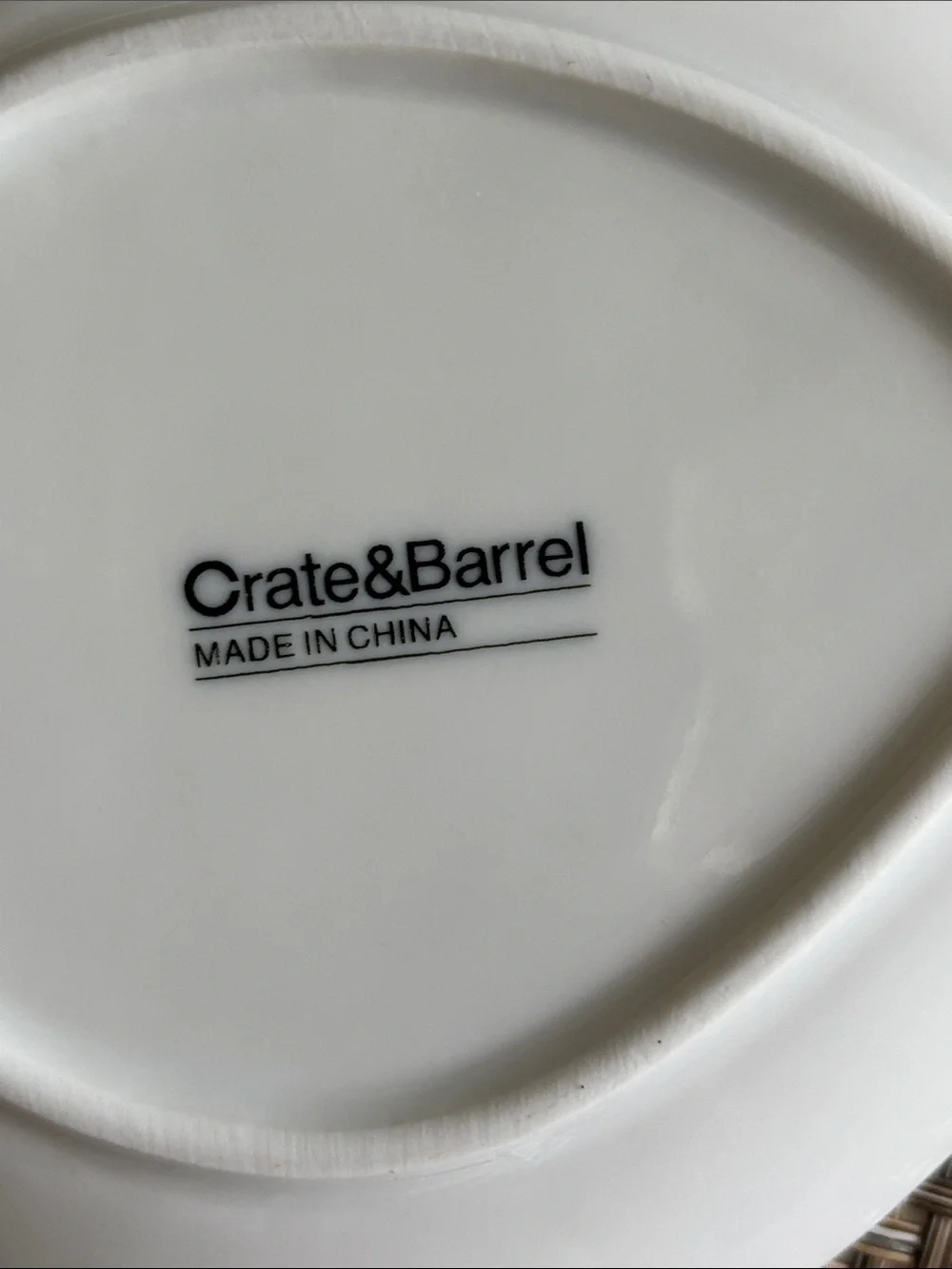 Crate and Barrel Water Tear Drop White Appetizer Dessert Plates Set of 6